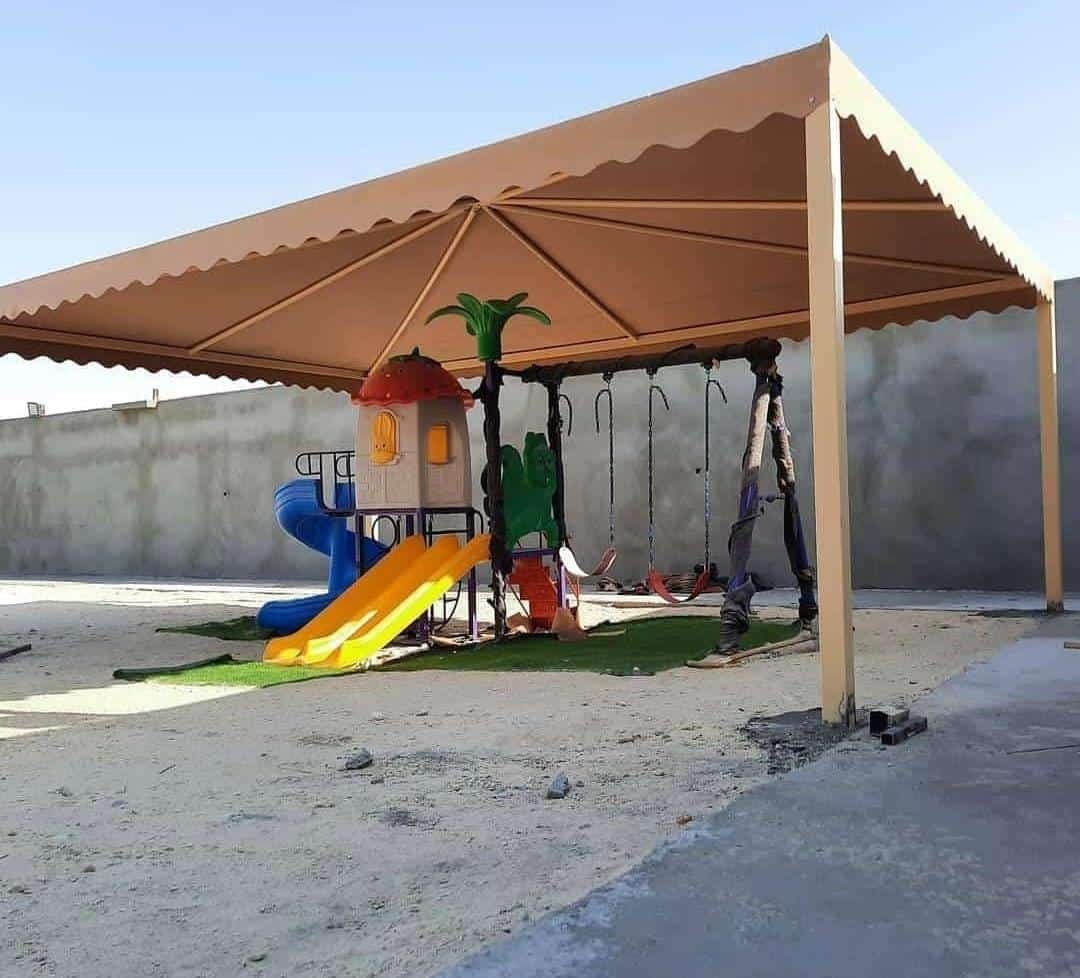 عرض عزل سطح بلاط مائي بالرياض