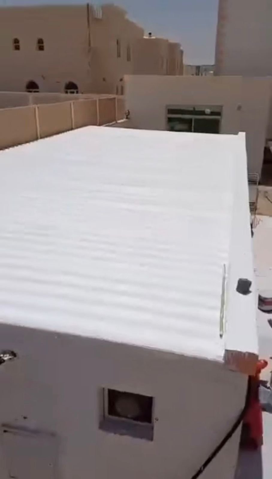 عزل أسطح الشينكو والمستودعات